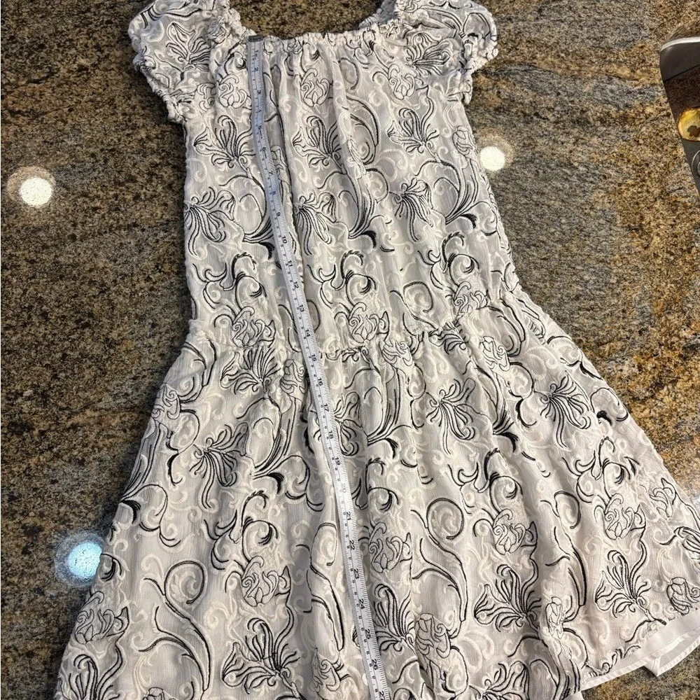 Alice +‎ Olivia JANELLE SILK Embroidered Off the Shoulder Dress 4 Cream Black